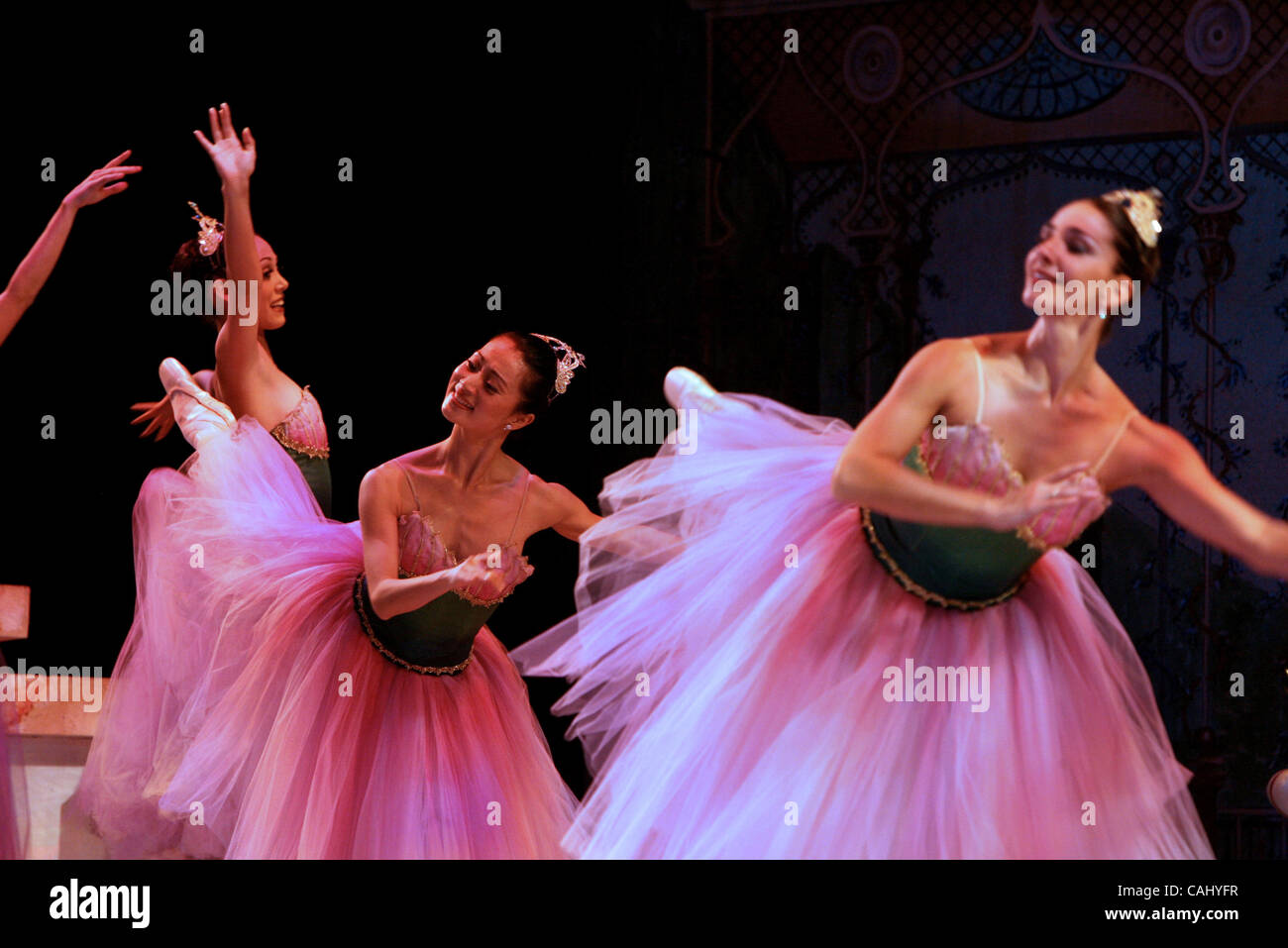 122207 met nutcracker 34 Staff Photo by Gary Coronado/The Palm Beach