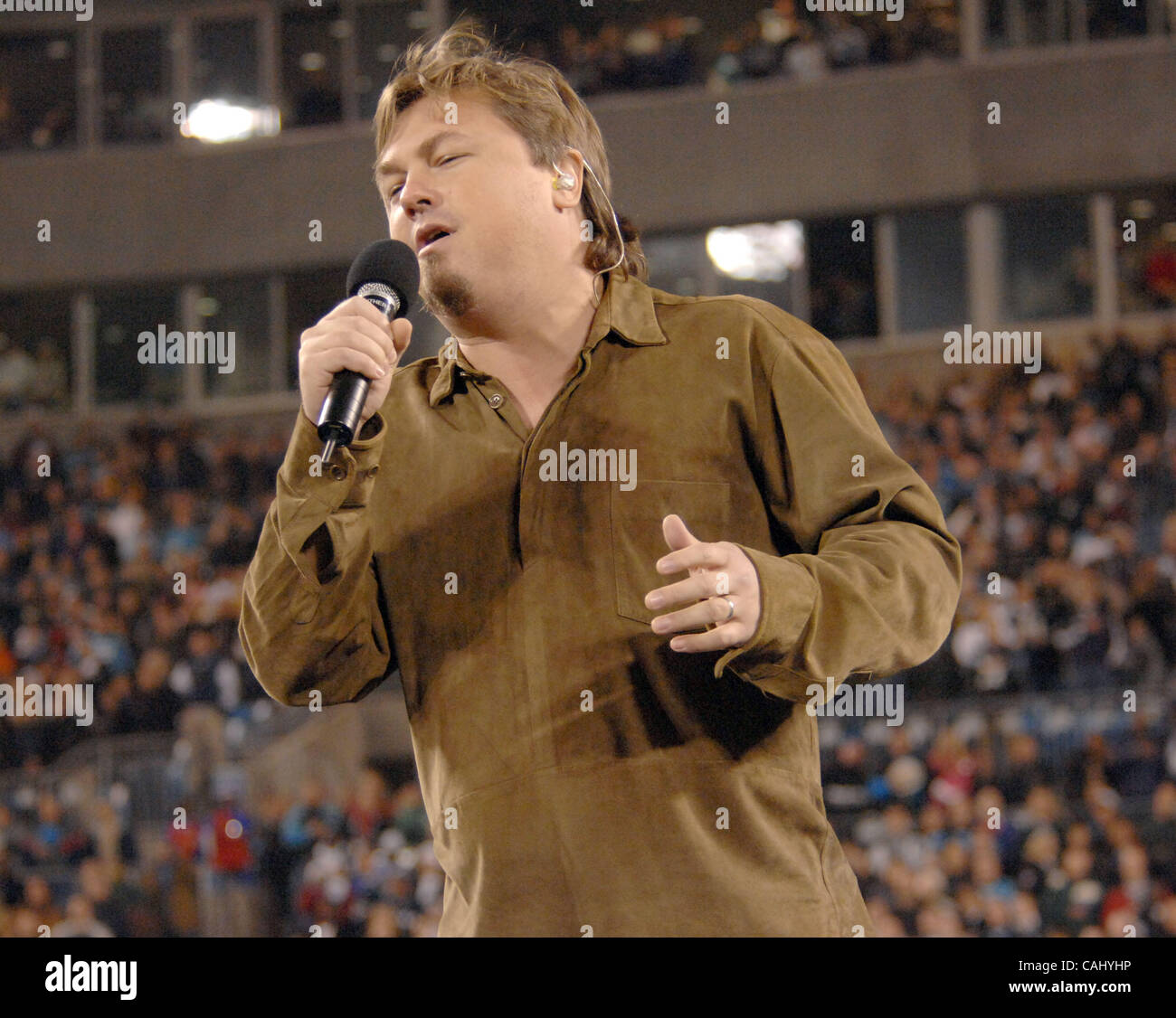 Dec 22, 2007 - Charlotte, North Carolina, USA - Singer EDWIN McCAIN ...