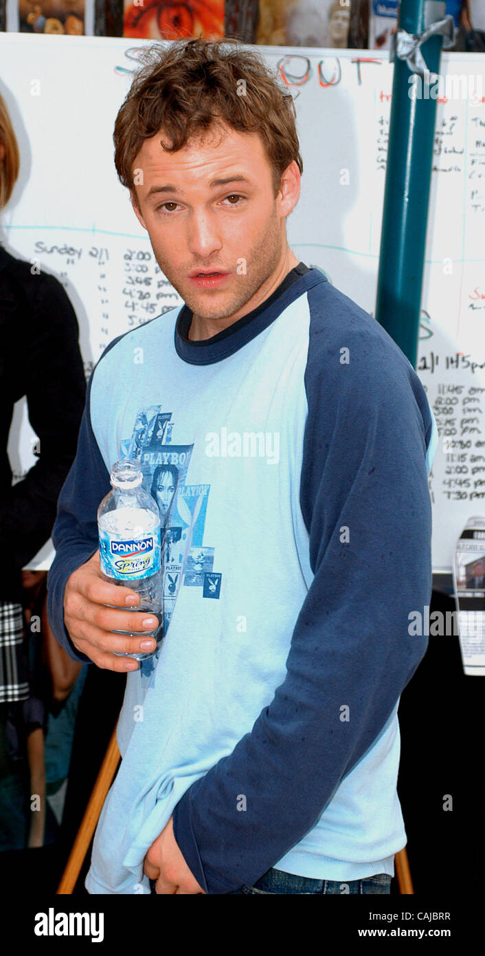 Brad Renfro Arrested(02)