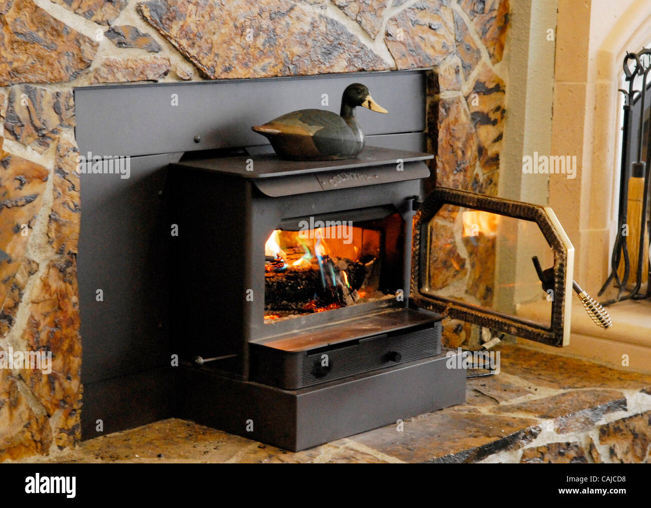 A Wood Fireplace Insert An Option For Those Who Want To Convert