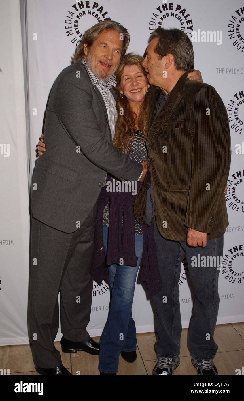 Jan. 8, 2011 - Hollywood, California, U.S. - JEFF BRIDGES & BEAU  BRIDGES & SISTER JORDAN.The Paley Center For Media Presents ''American Masters - Jeff Bridges: The Dude Abides'' . held at The Paley Center for Media, Los Angeles 01-08-2010. 2011.I15052PR(Credit Image: © Phil Roach/Globe Photos/ZUMAP Stock Photo