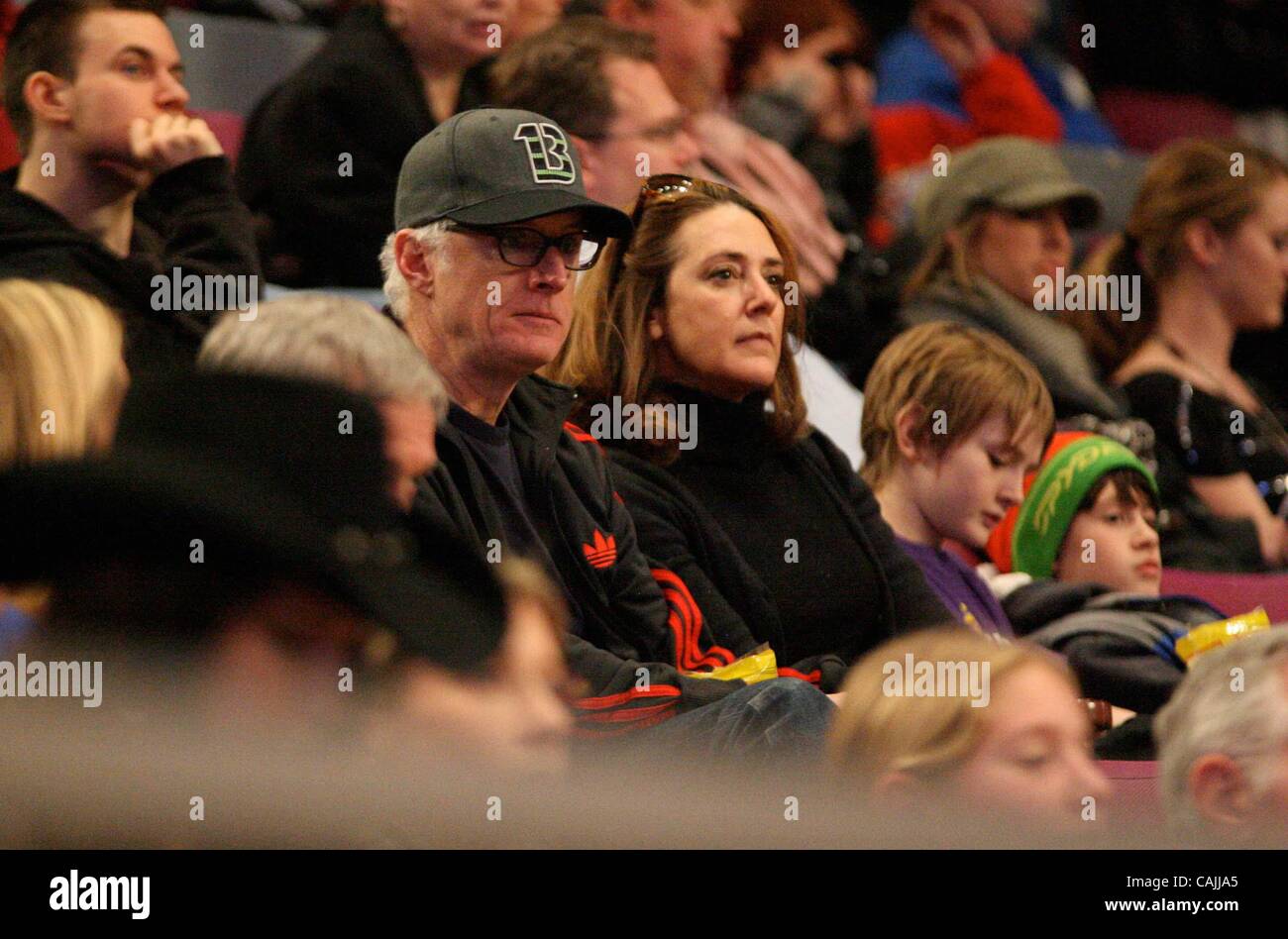 Jan. 9, 2011 - New York, New York, U.S. - Professional Bull Riding  Competition              .Madison Square Garden,New York City 01-09-2011.John Slattery of AMC's Show Mad Men with his wife Talia Balsam and 2 children .photo by  -  Phhotos, Inc. 2011.k66482bco(Credit Image: Â© Bruce Cotler/Globe Ph Stock Photo