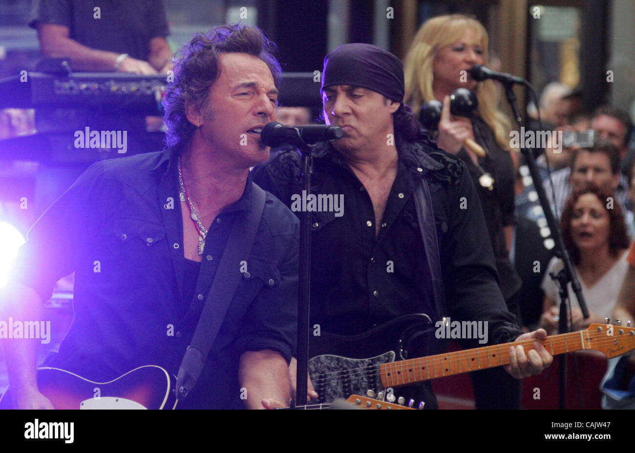 Little steven bruce springsteen hi-res stock photography and images - Alamy