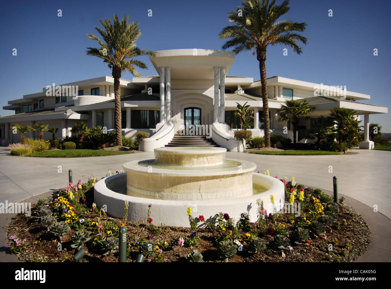 SECONDARY The front view of the Granite Bay home that was previously