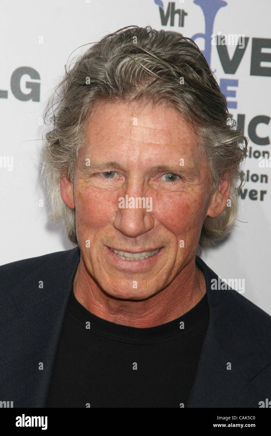 Sep 20, 2007 - New York, NY, USA - Singer ROGER WATERS at the arrivals for the VH1 Save The Music Foundation's 10th Anniversary Gala held at Lincoln Center.  (Credit Image: © Dan Herrick/KPA-ZUMA/ZUMA Press) Stock Photo