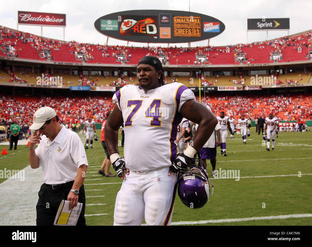 The Minnesota Vikings' Bryant McKinnie (Credit Image: © Minneapolis Star Tribune/ZUMA Press) Stock Photo