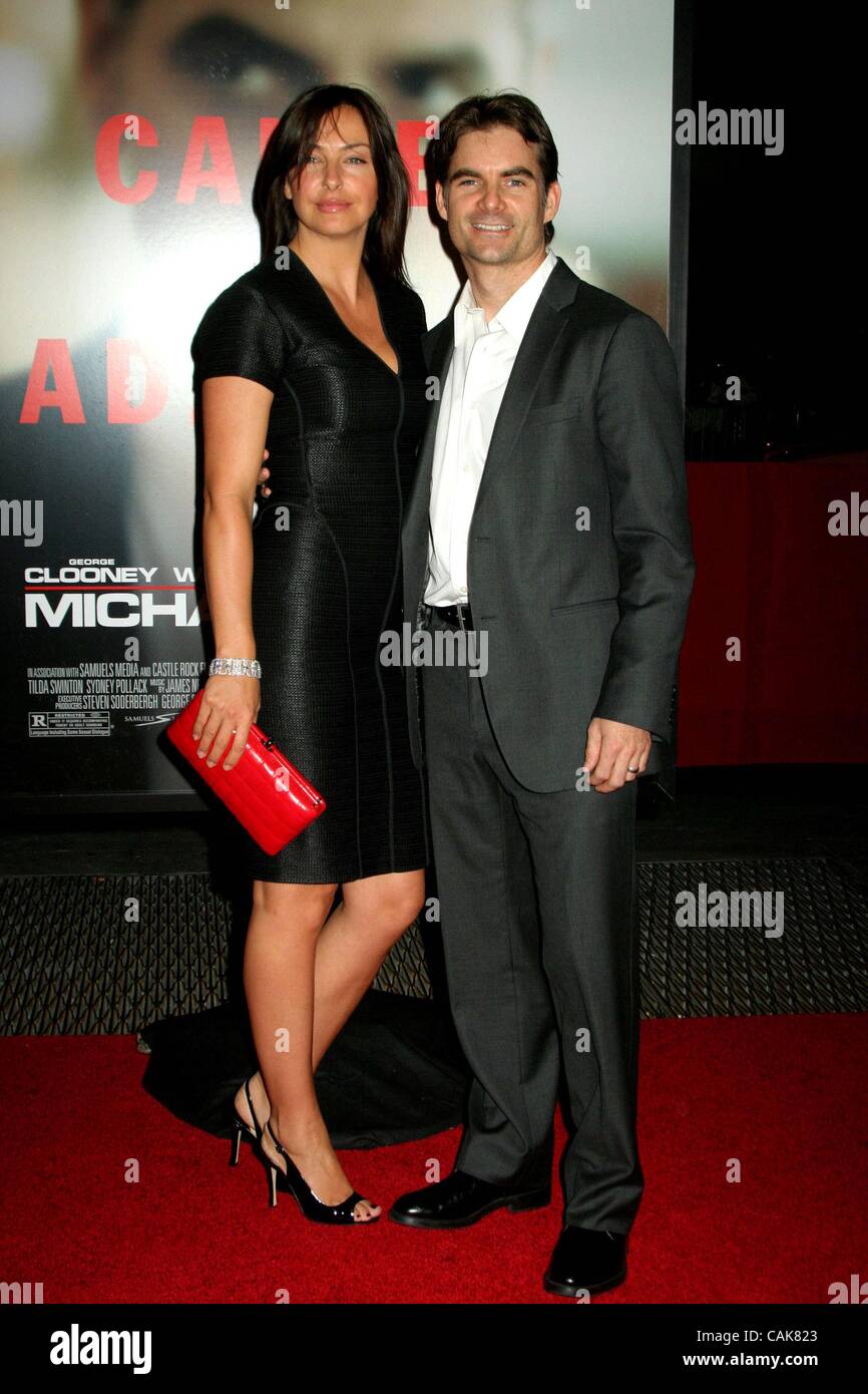 Sept. 24, 2007 - New York, New York, U.S. - K54792ML.US PREMIERE OF ''MICHAEL CLAYTON''.THE ZIEGFELD THEATER, NYC 09-24-2007.  -    2007.Ingrid Vandebosch ANDJEFF GORDON(Credit Image: Â© Mitchell Levy/Globe Photos/ZUMAPRESS.com) Stock Photo