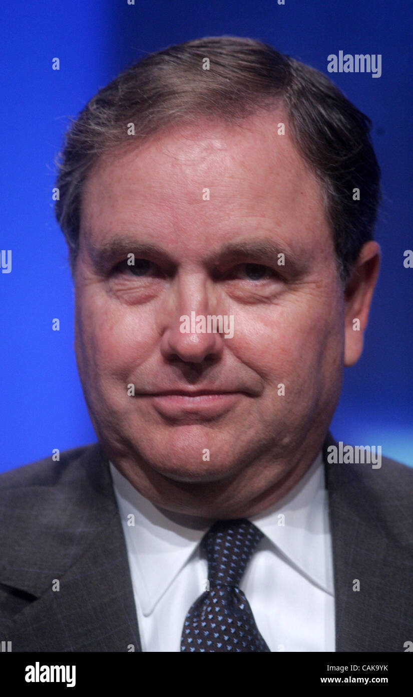 Ceo h lee scott, jr hires stock photography and images Alamy