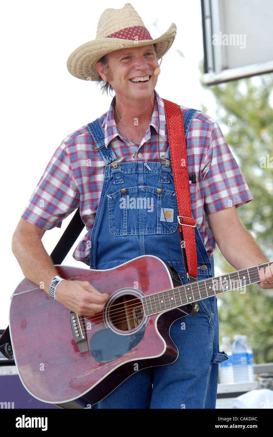 Sep. 15, 2007 Austin, TX; USA, Musician JASON RINGENBERG who is an ...