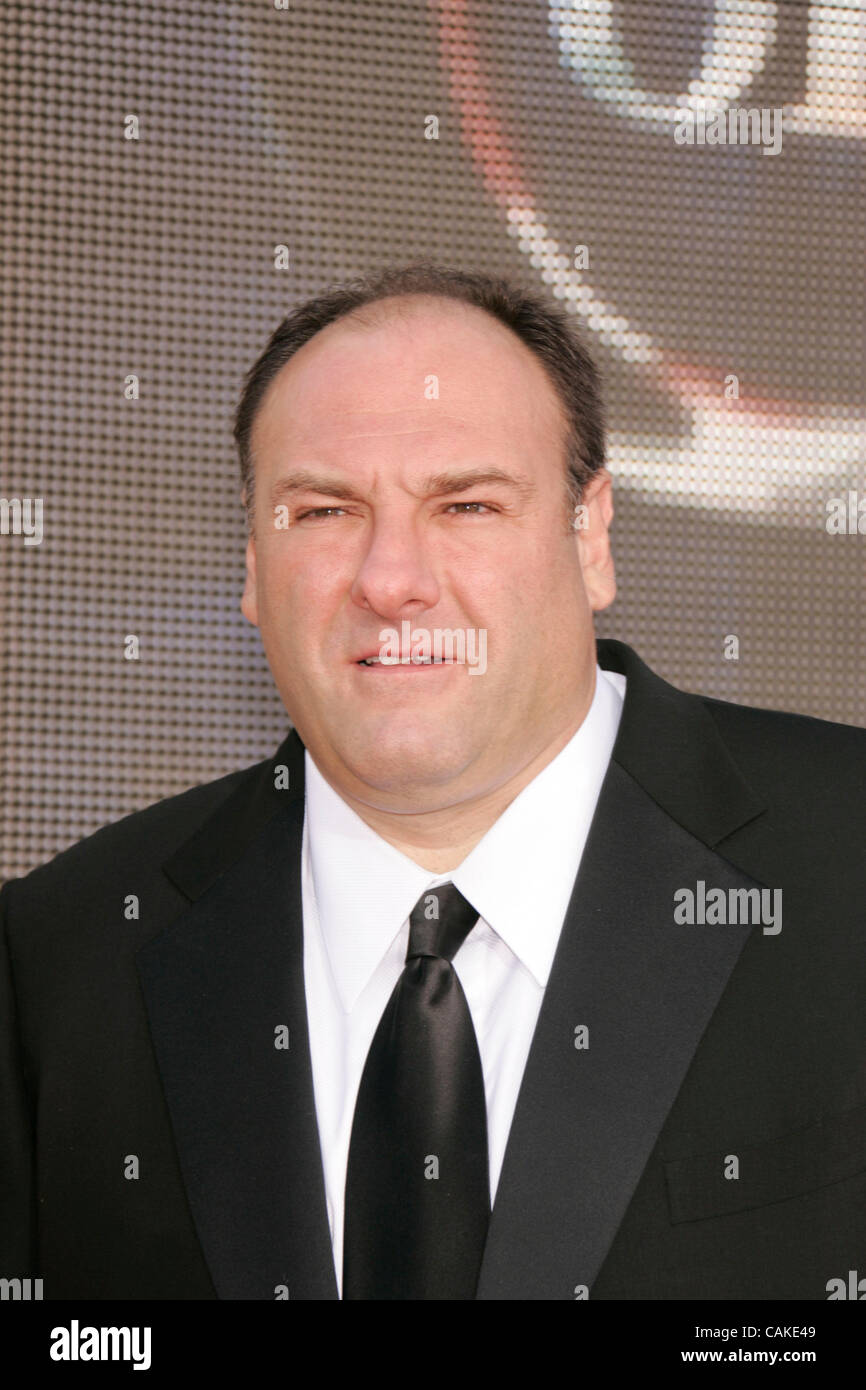 James gandolfini emmy awards hires stock photography and images Alamy
