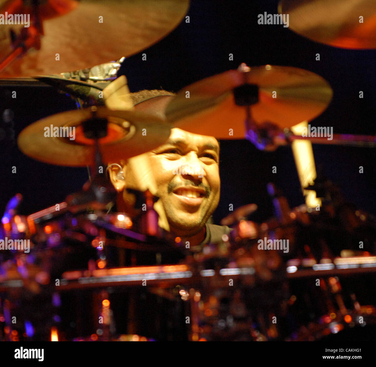 Carter beauford hi-res stock photography and images - Alamy