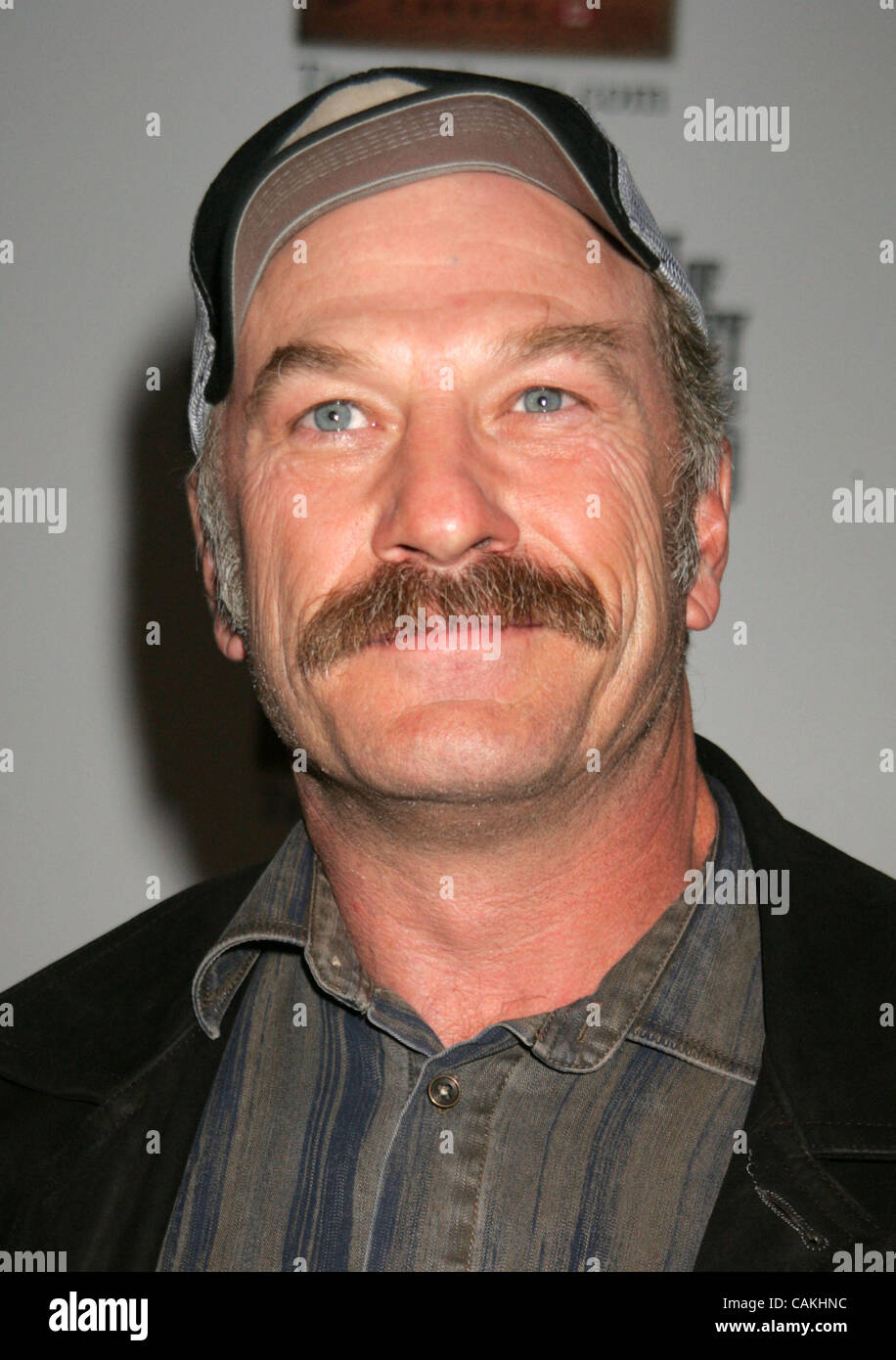Sep 18, 2007 - New York, NY, USA -Actor TED LEVINE at the arrivals of the New York premiere of 'The Assassination of Jesse James by the Coward Robert Ford' held at the Ziegfeld Theater. (Credit Image: © Nancy Kaszerman/ZUMA Press) Stock Photo