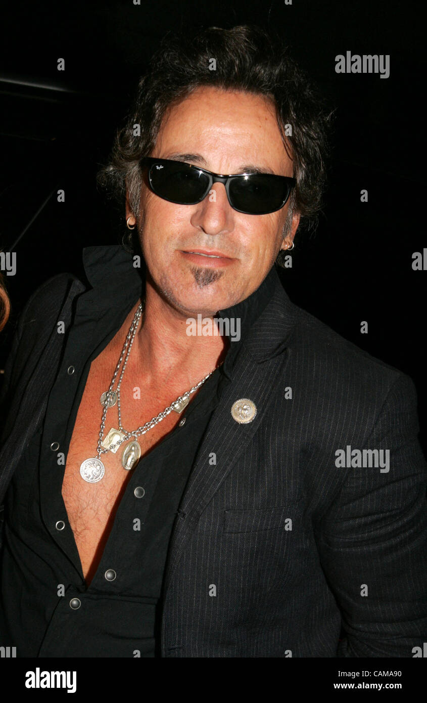 Sep 04, 2007 - New York, NY, USA - Singer BRUCE SPRINGSTEEN at the ...