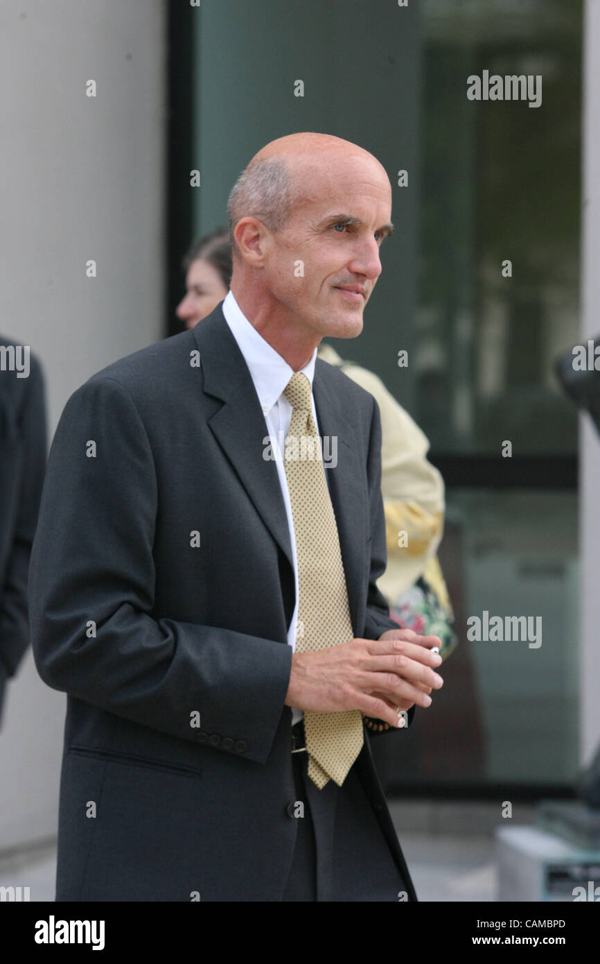 Brooke Astor's grandson Phillip Marshall leaving White Plains Court