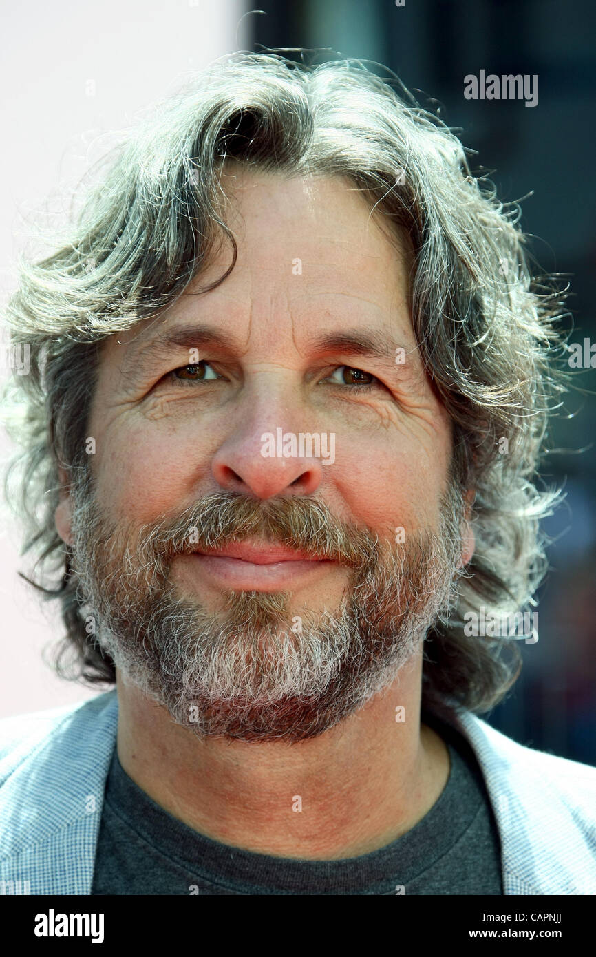PETER FARRELLY THE THREE STOOGES. WORLD PREMIERE HOLLYWOOD LOS ANGELES CALIFORNIA USA 07 April 2012 Stock Photo