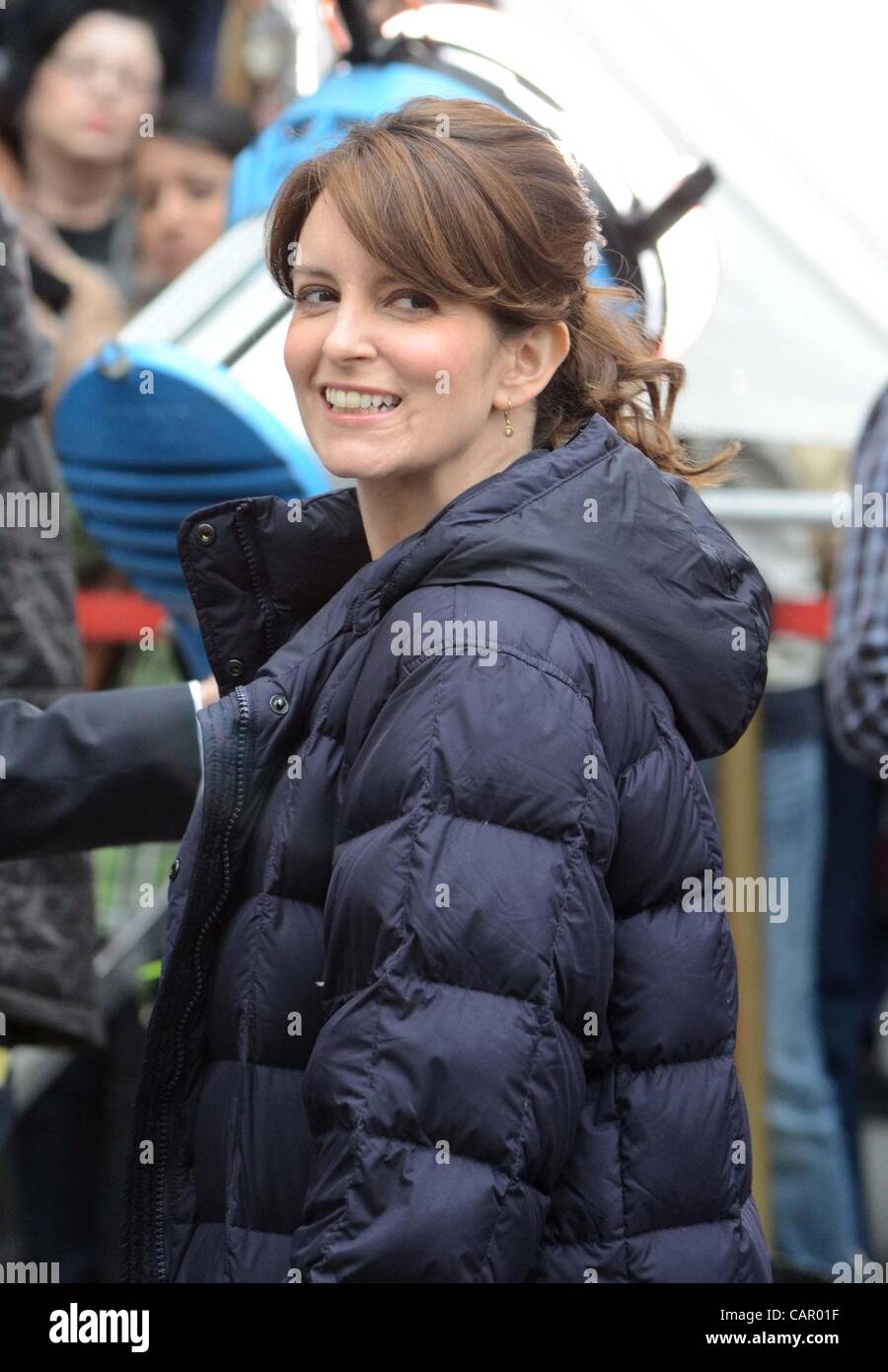 Tina Fey on location film shoot for 30 ROCK Filiming On Location, 30 Rockefeller Center, New York, NB April 9, 2012. Photo By: Derek Storm/Everett Collection Stock Photo