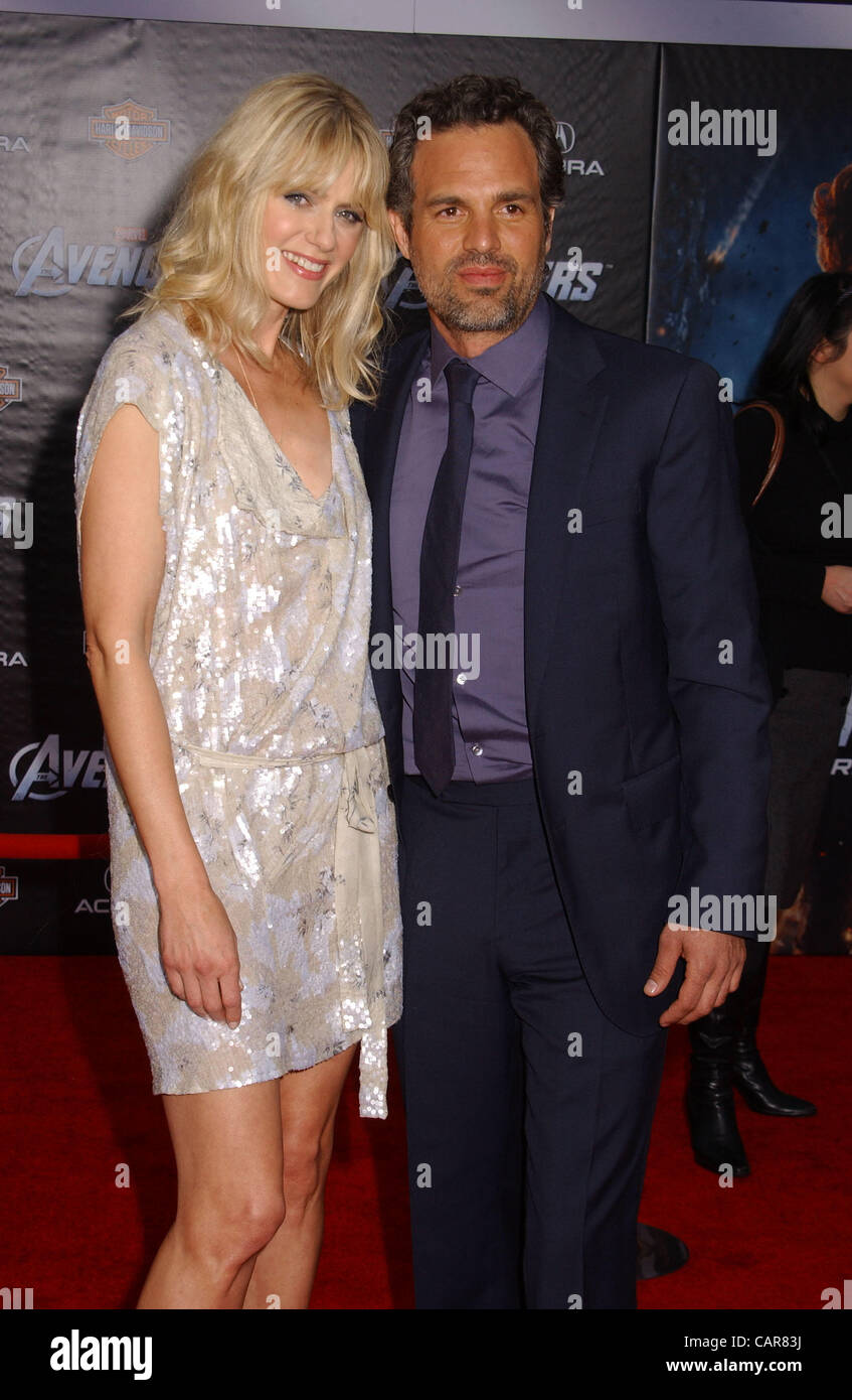 April 11, 2012 - Hollywood, California, U.S. - Mark Ruffalo And Wife ...