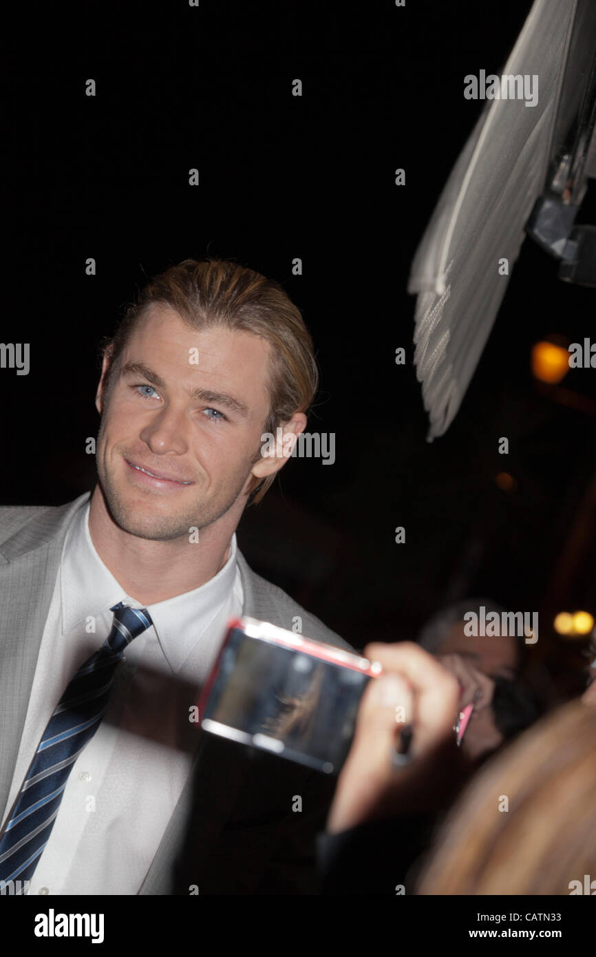 Members of the cast of The Avengers arrive for dinner at the 'Antica Pesa' restaurant in Rome following the premiere of the same film. Chris Hemsworth stops for photographs outside the restaurant. ROME, ITALY. SATURDAY, APRIL 21st 2012 Credit Line  Credit:  Stephen Bisgrove/Alamy Live News Stock Photo