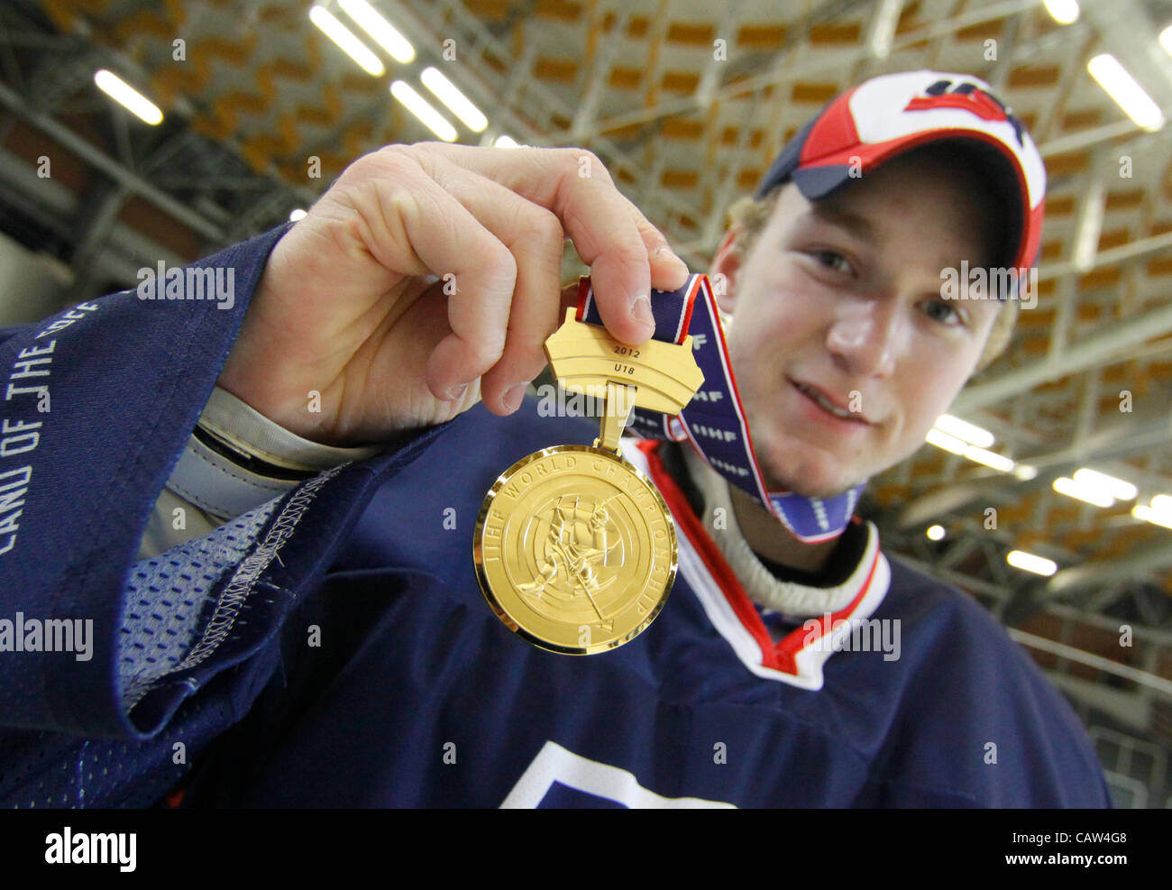 Jared Rutledge Goalkeeper jared rutledge poses medal hi-res stock photography and ...