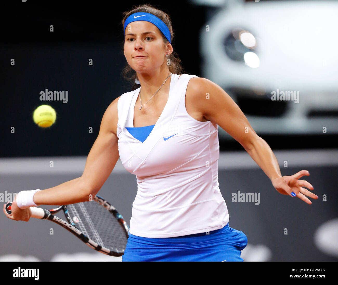 Julia GOERGES (GER) Aktion Aufschlag, Portrait, Kopf, Gesicht