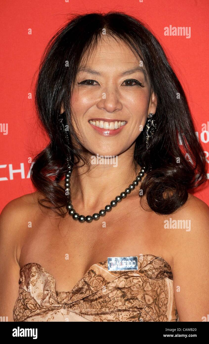 Amy chua hi-res stock photography and images - Alamy