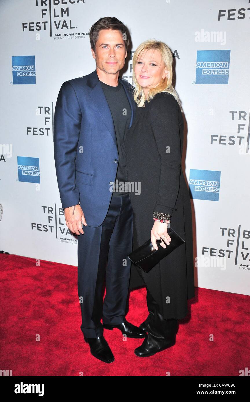 Rob Lowe, Sheryl Berkoff at arrivals for KNIFE FIGHT Premiere at Tribeca Film Festival 2012, Tribeca Performing Arts Center (BMCC TPAC), New York, NY April 25, 2012. Photo By: Gregorio T. Binuya/Everett Collection Stock Photo
