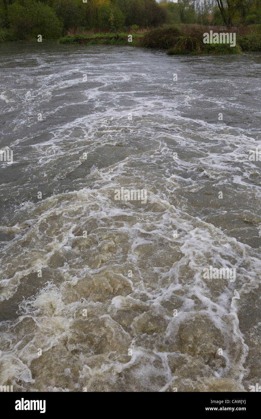 Swollen river hires stock photography and images Alamy