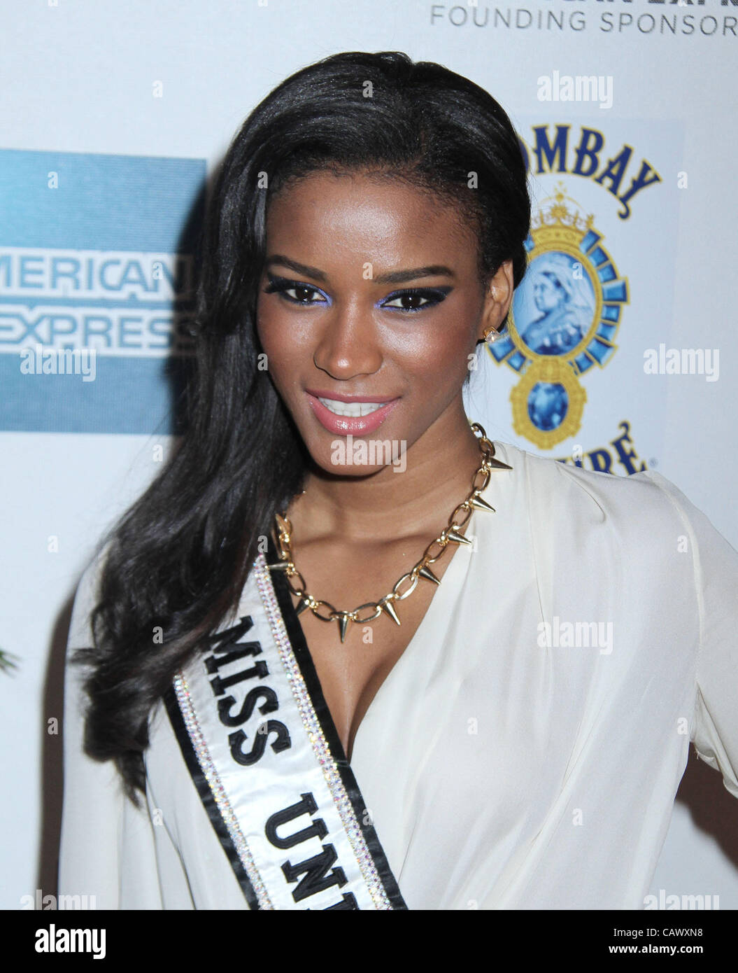 Leila Lopes Nude Photos 71 Leila Lopes Nude Photos 84