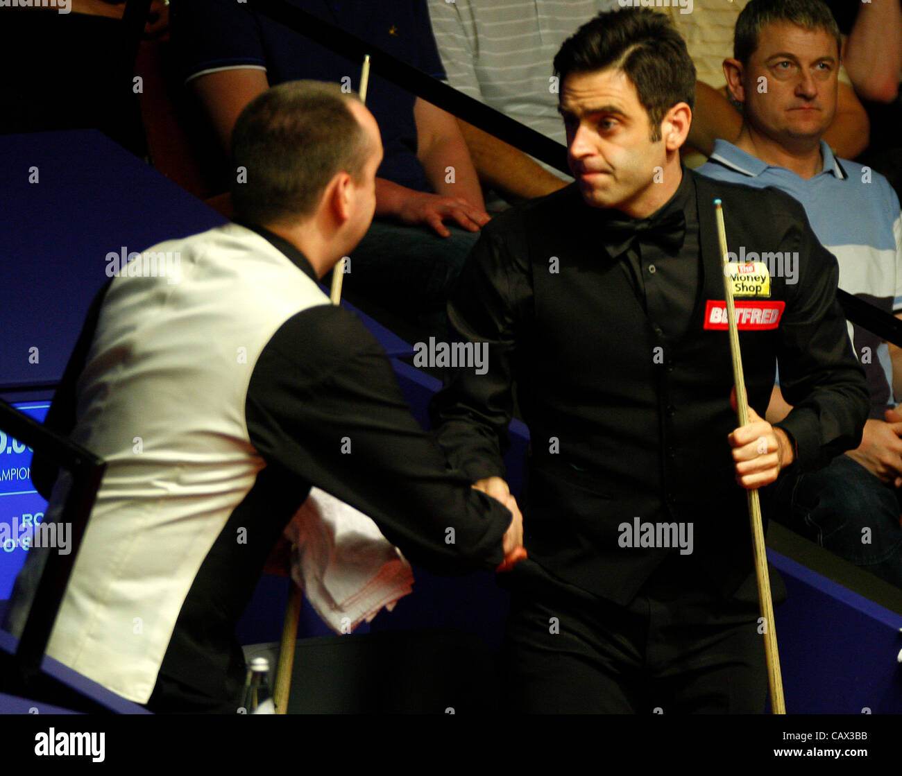 30.04.2012 - Mark Williams in action against Ronnie O'Sullivan at the ...