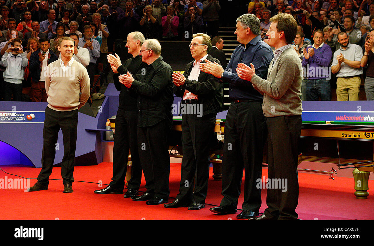 02.05.2012. Crucible, Sheffield, Yorkshire, England.  Steve Davis (left to Right), Dennis Taylor, Terry Griffiths, John Parrott, and Ken Doherty paid tribute to seven-time world champion Stephen Hendry, who announced his retirement from the professional game after his quarter-final defeat by Stephen Stock Photo
