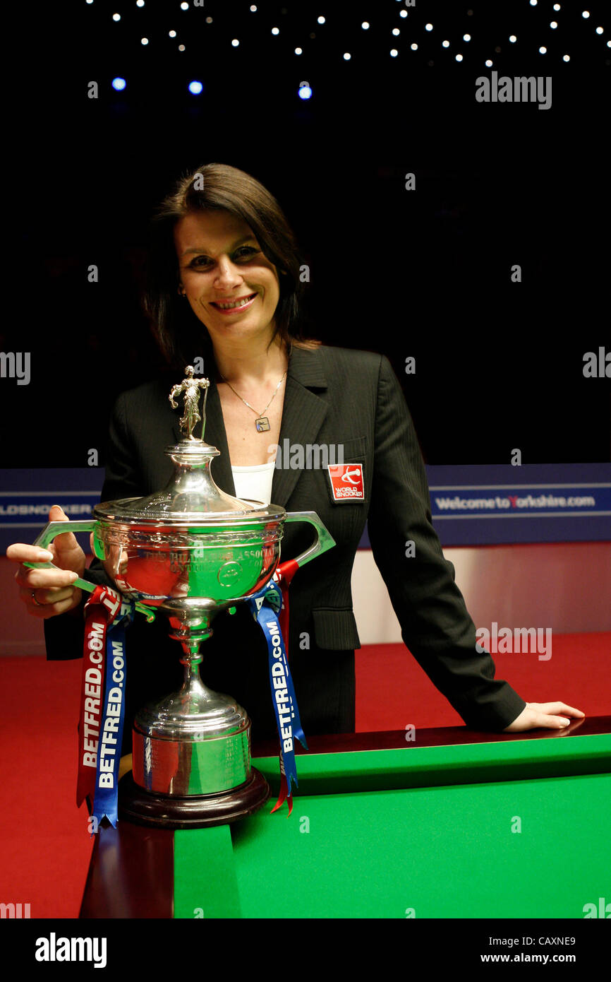 04.05.2012 - Michaela Tabb will take charge of the Betfred.com World Championship fina on Sunday and Monday 6 and 7th of May 2012 at the Crucible Theatre, Sheffield, UK. (Second session, best of 33 Frames, played over 4 sessions) Stock Photo