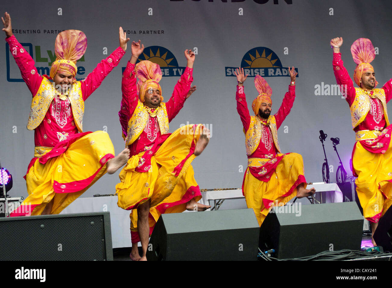 Dancers, Vaisakhi Festival, Sikh New Year, Trafalgar Square, London, UK