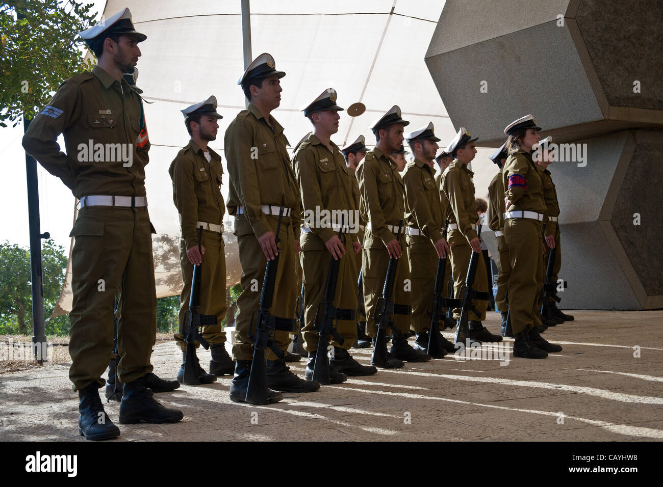 Soldiers of the IDF take part in a ceremony commemorating Allied victory over Nazi Germany at Yad Vashem Holocaust Museum. Jerusalem, Israel. 9-May-2012. Stock Photo