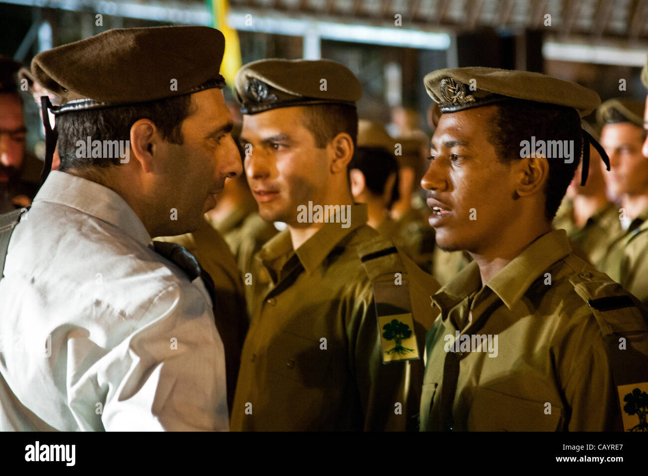 Colonel Ofek Bukris, Golani Brigade Commander, speaks to recently drafted soldiers in his brigade at a ceremony at the Western Wall. Jerusalem, Israel. 10-May-2012. Stock Photo