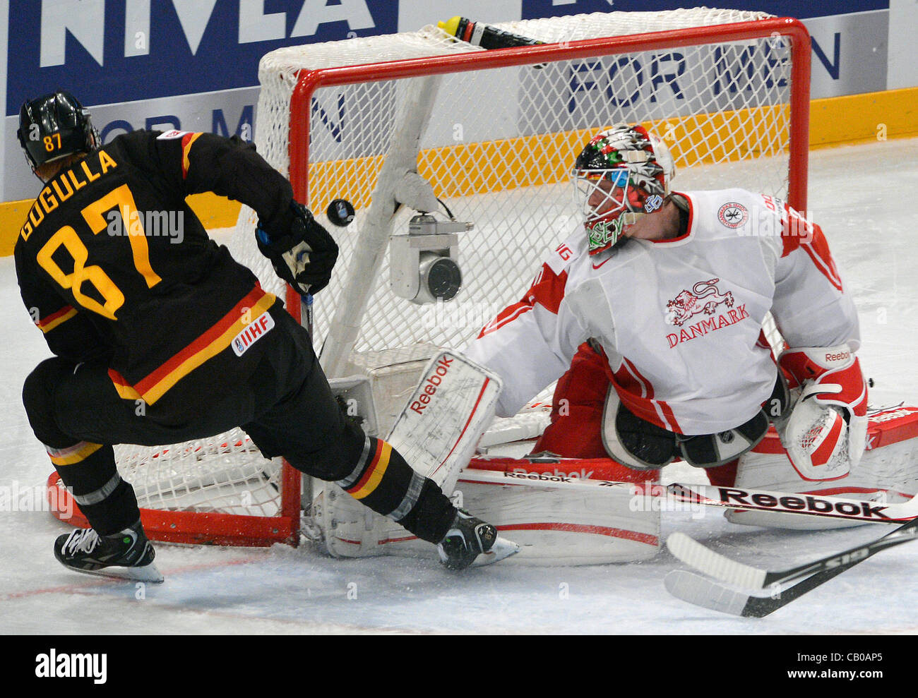 Frederik andersen hires stock photography and images Alamy