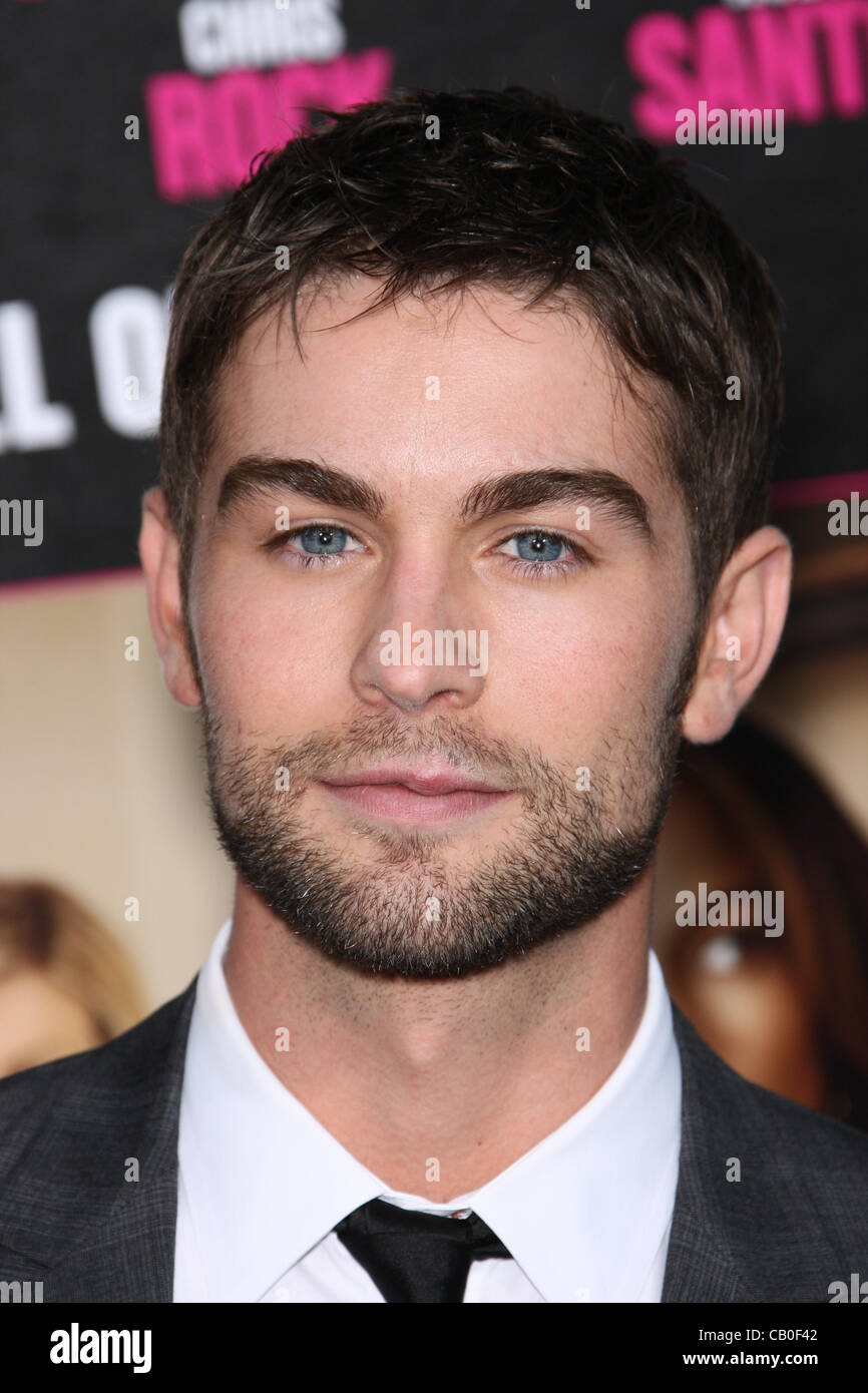 CHACE CRAWFORD WHAT TO EXPECT WHEN YOU'RE EXPECTING. LOS ANGELES PREMIERE HOLLYWOOD LOS ANGELES CALIFORNIA USA 14 May 2012 Stock Photo