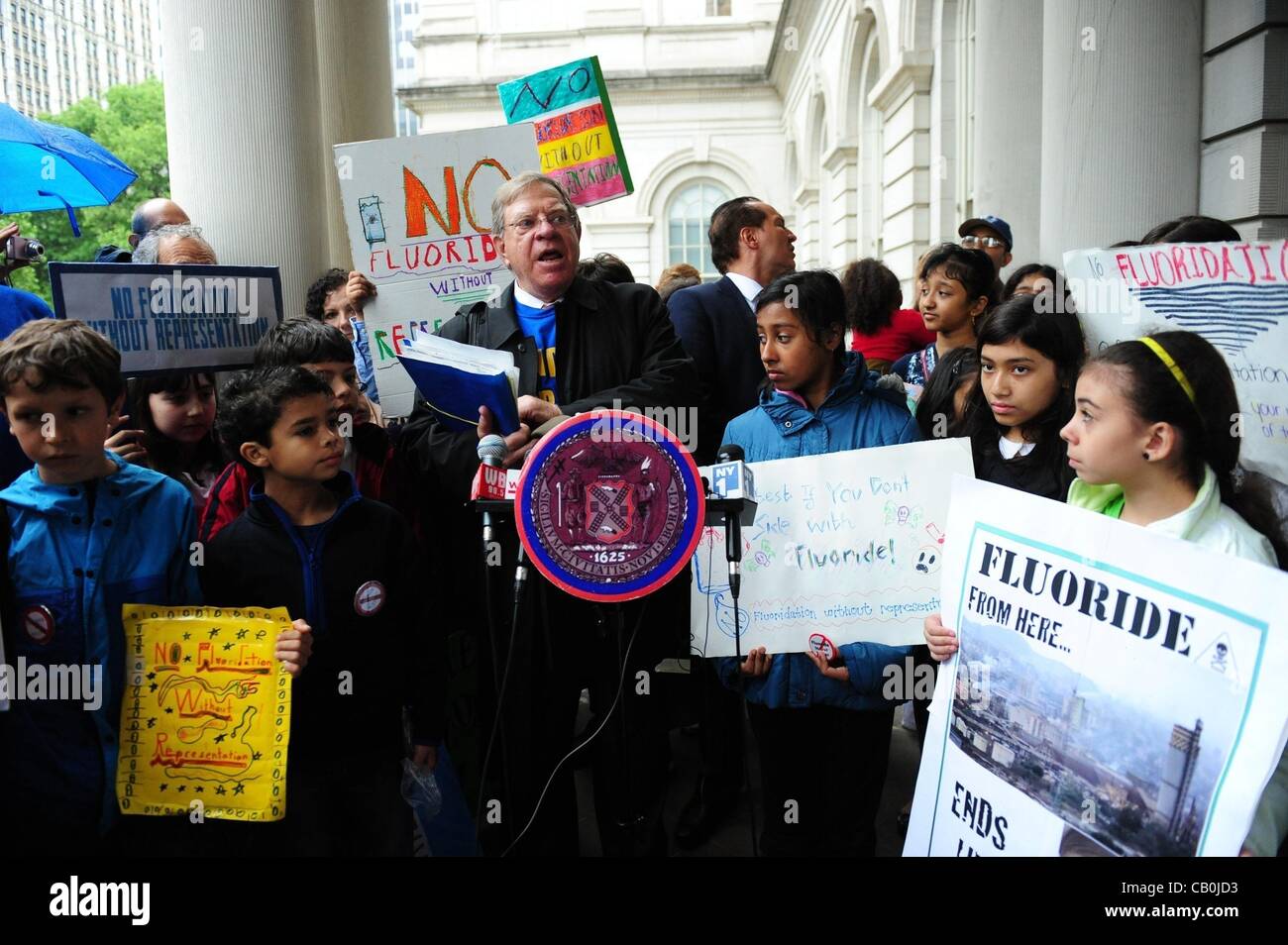 May 15, 2012 - Manhattan, New York, U.S. - PAUL BIEBER of the Fluoride Action Network speaks as City Council member Peter Vallone, Jr. with health care professionals, researchers and students from PS 122 express opposition to the fluoridation of the City's water supply during a press conference on t Stock Photo
