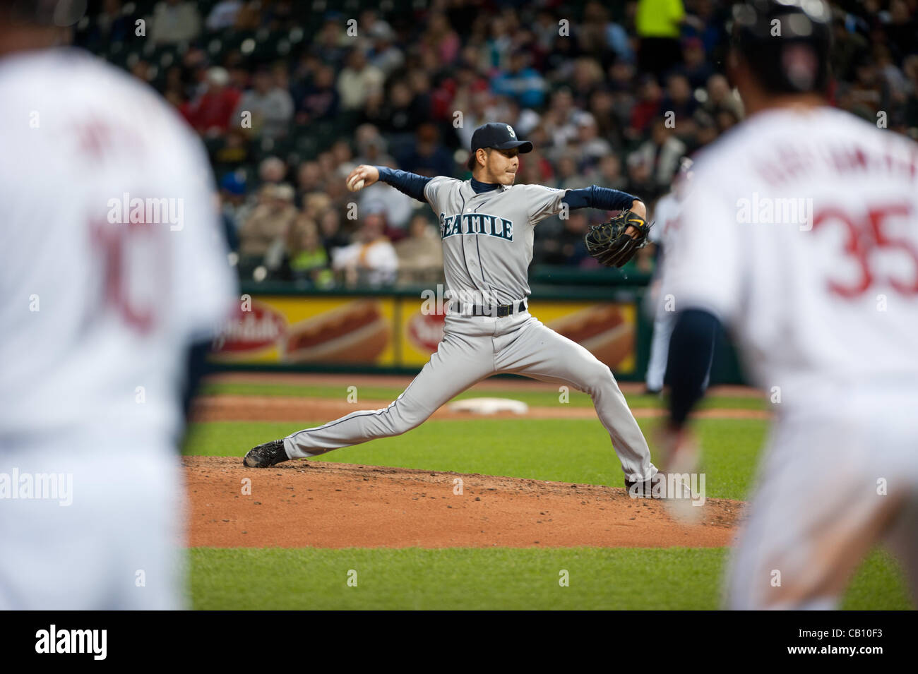 CLEVELAND, OH USA - MAY 16:  Seattle Mariners relief pitcher Hisashi Iwakuma  at Progressive Field in Cleveland, OH, USA on Wednesday, May 16, 2012. Stock Photo