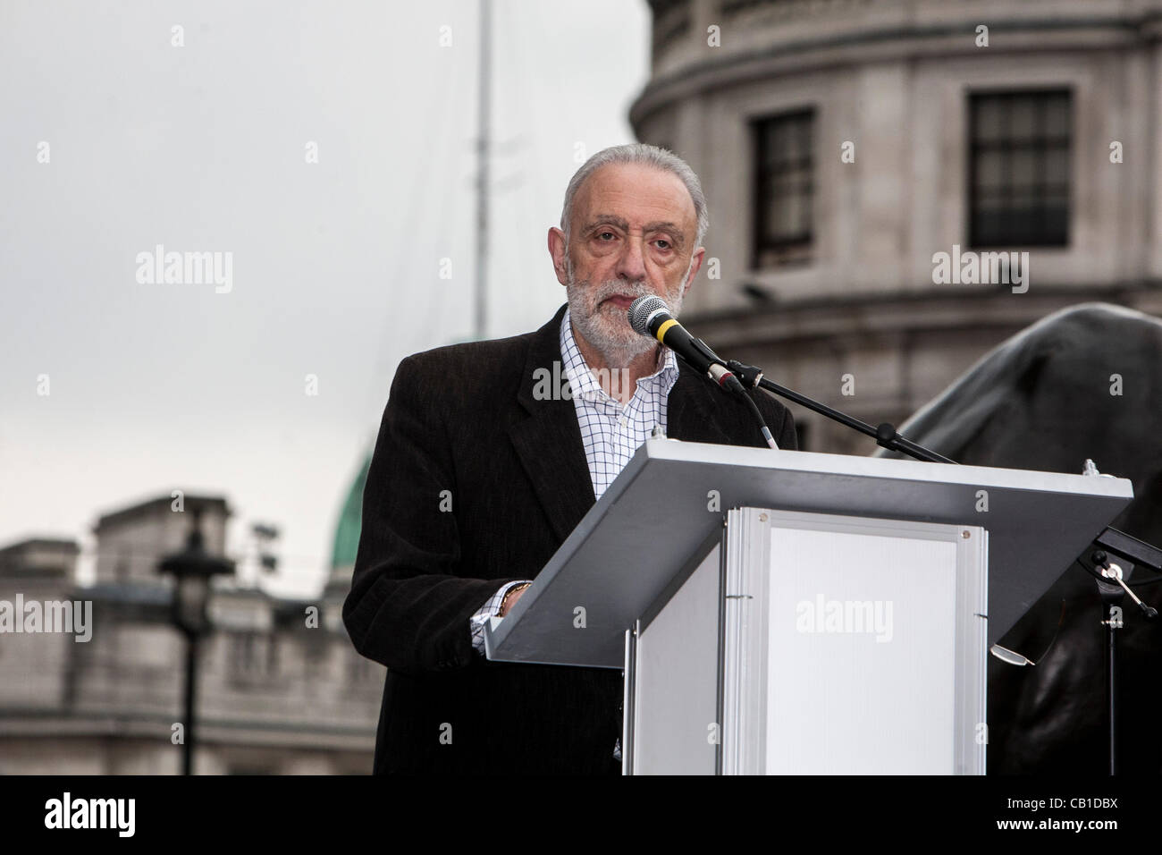 London, United Kingdom, 19/05/2012. Alan Weinberg, Conservative councillor for the London Borough of Redbridge, addressing the Tamil rally in Trafalgar Square, London Stock Photo