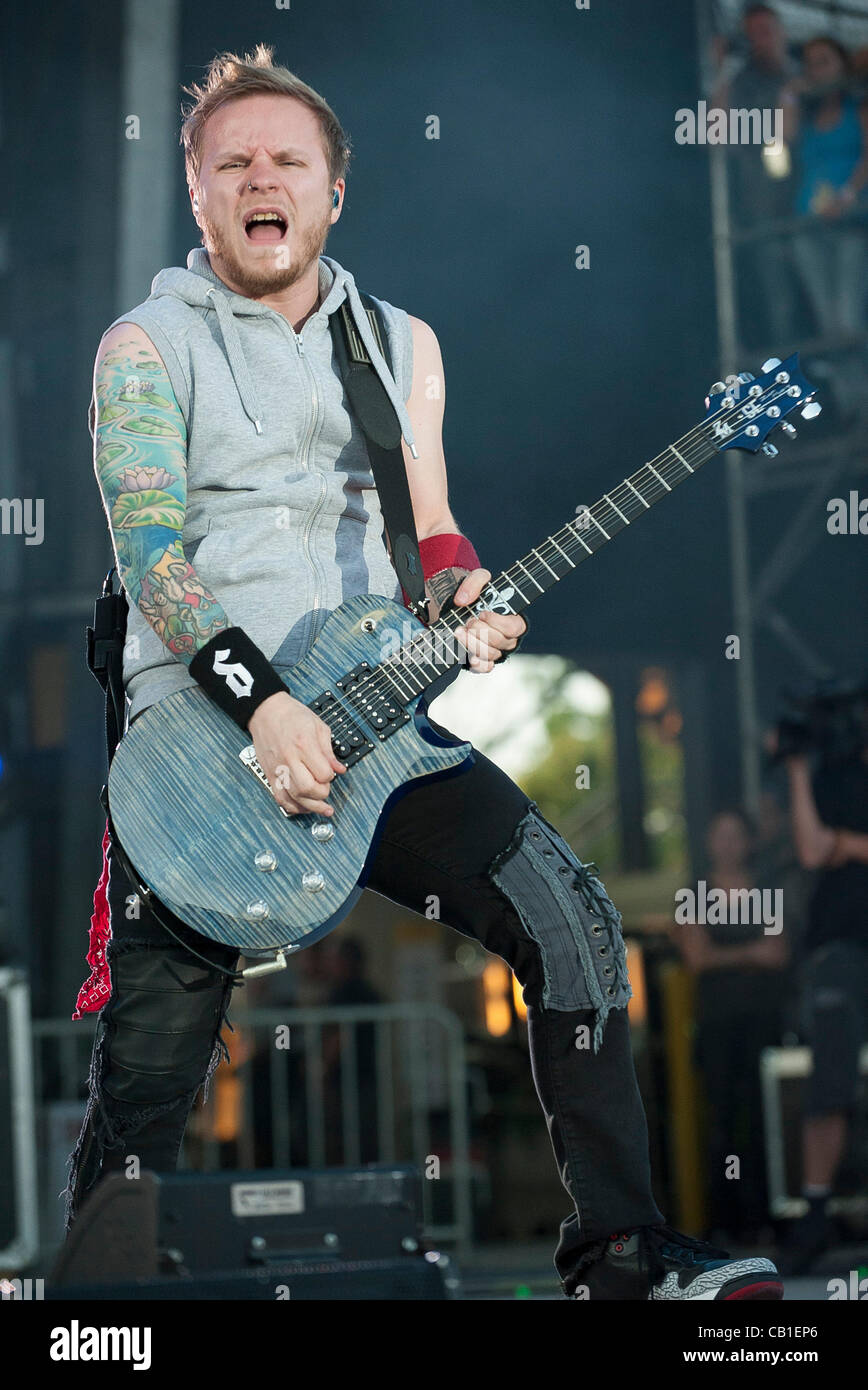 Zach Myers Shinedown May 19, 2012 - Columbus, Ohio; USA - Guitarist ZACH MYERS of the band