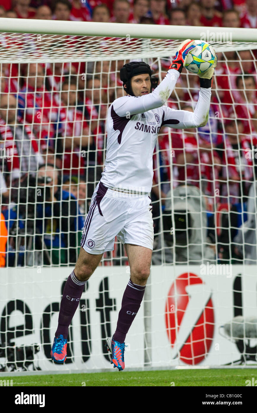 petr cech champions league 2012
