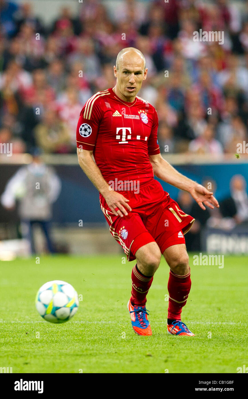 Arjen Robben (Bayern), MAY 19, 2012 - Football / Soccer : UEFA Champions  League 2011-2012 Final match between Bayern Munich 1-1 (PK 3-4) Chelsea at  Allianz Arena Stadium in Munchen, Germany. (Photo by aicfoto)(ITALY) [0855]  Stock Photo - Alamy