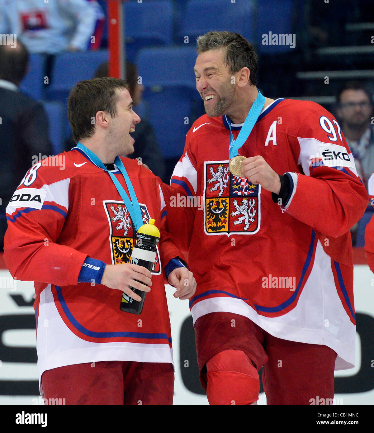 Czech players Jakub Petruzalek, left, and Petr Nedved celebrate with their  medals after the bronze medal game Finland vs Czech Republic of the 2012  IIHF Ice Hockey World Championships in Helsinki, Finland,