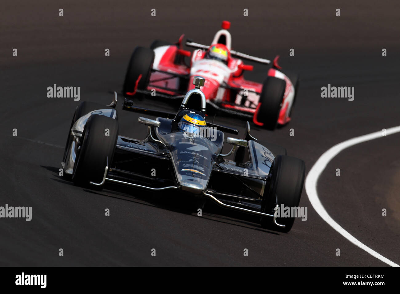 Toronto, ON, Canada. 16th July, 2022. HELIO CASTRONEVES (06) of Sao Paulo,  Brazil travels through the turns during a practice for the Honda Indy  Toronto at the Streets of Toronto Exhibition Place