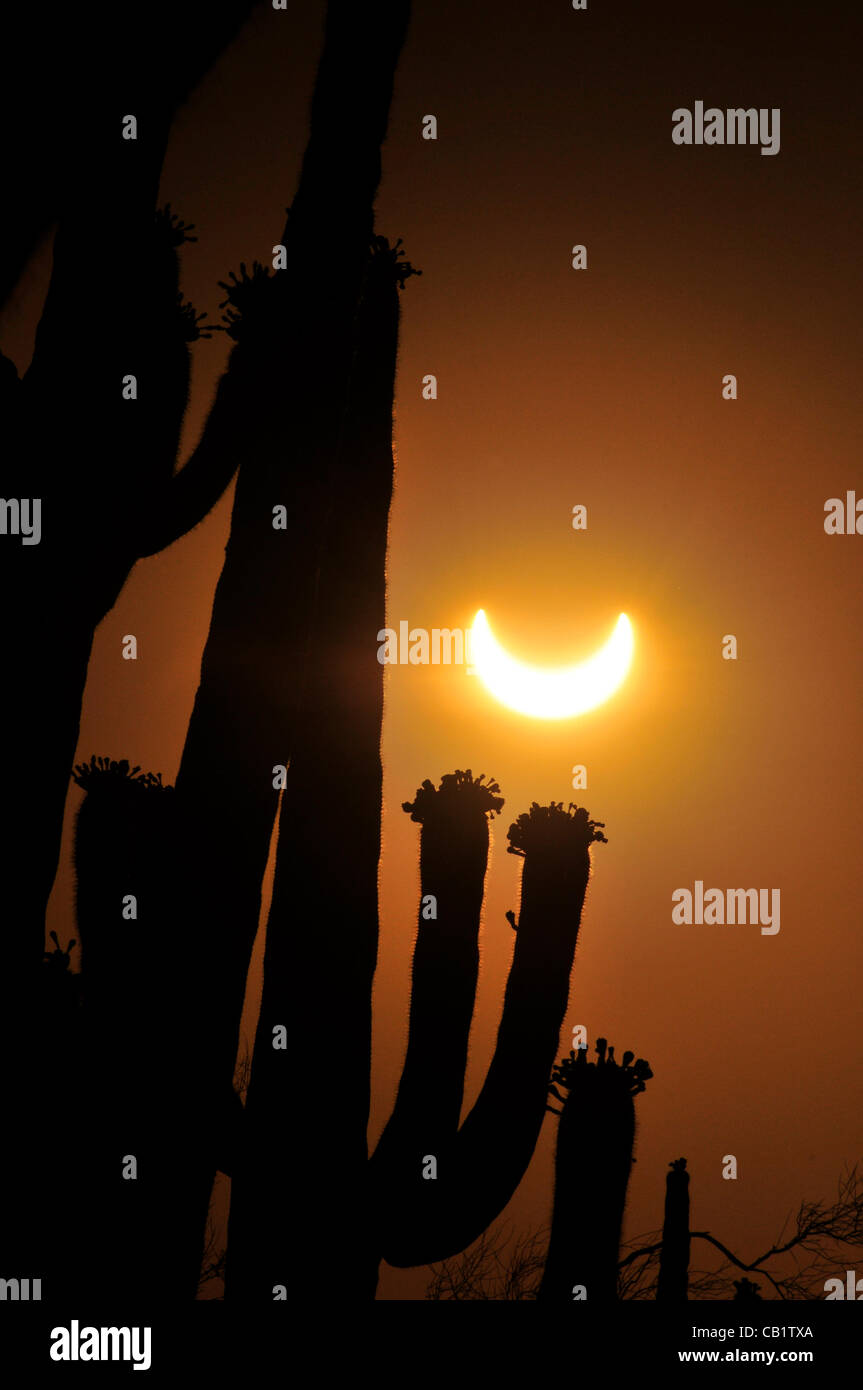 Annular solar eclipse hires stock photography and images Alamy