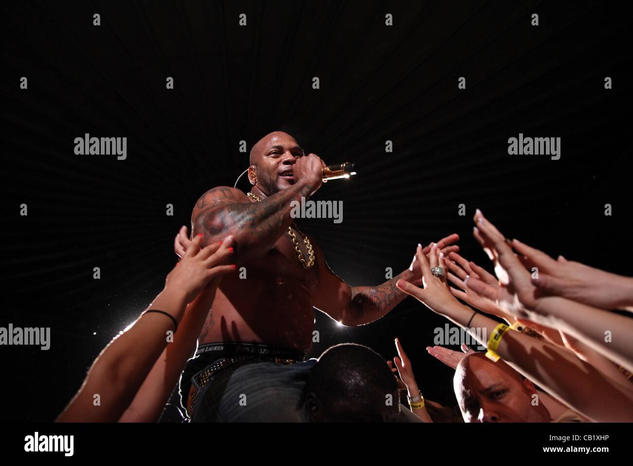 Flo Rida Center 200 Flo Rida in attendance for 103.5 KTU'S KTUPHORIA Concert, PNC Bank Arts ...