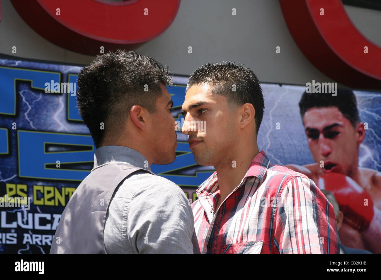 23.05.2012. Los Angeles, California.   Victor Ortiz and Josesito Lopez look at the cameras for their up coming WBC Silver Welterweight Title fight  on June 23rd. Press Conference at Star Plaza in Staples Center in downtown Los Angeles, CA. Stock Photo