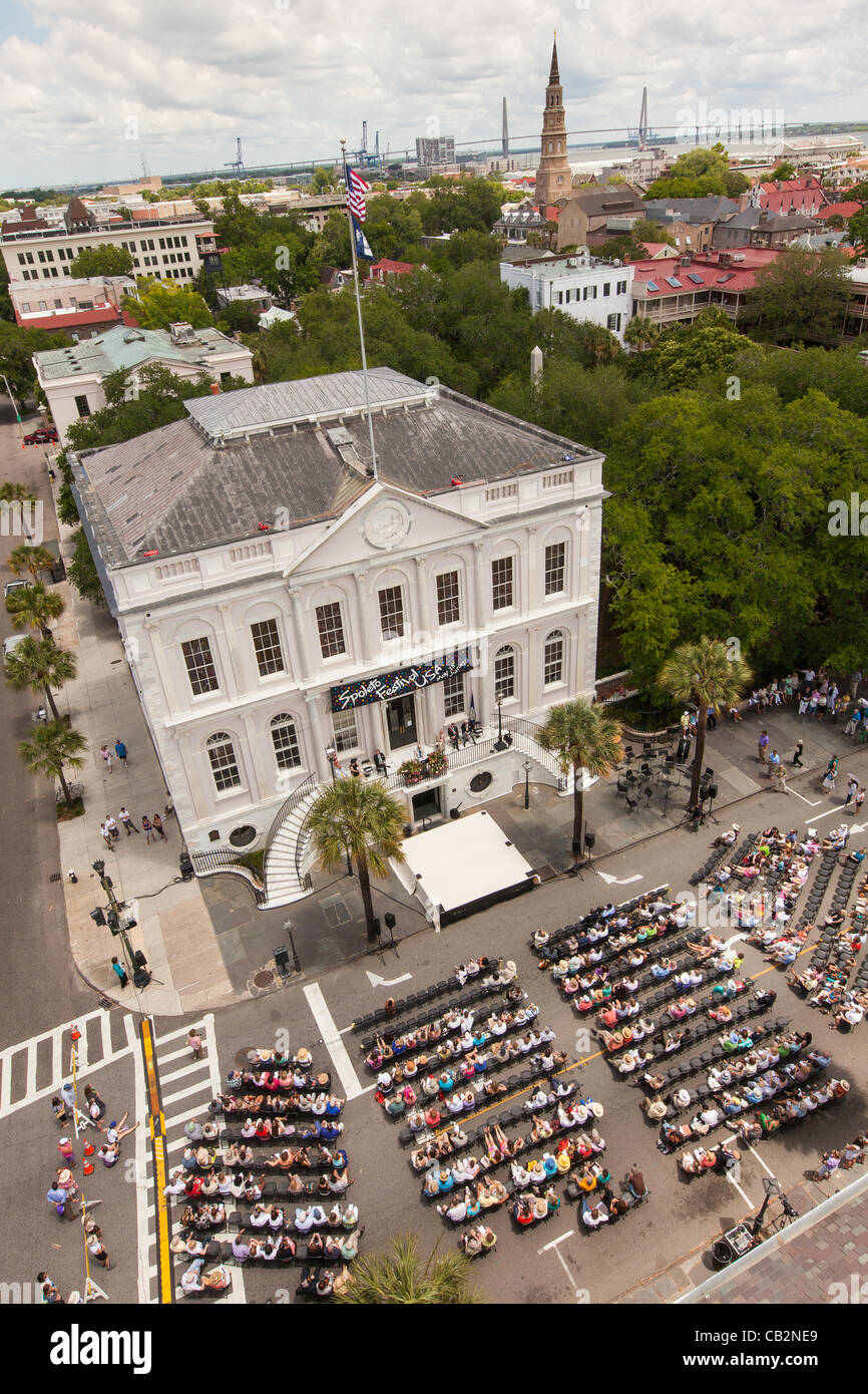 Overview of the City Hall and city of Charleston during opening