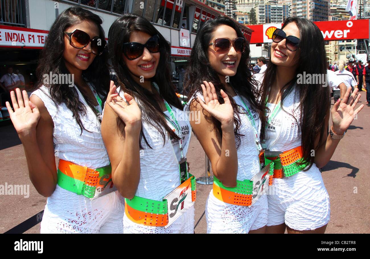 26.05.2012. Monaco, Monote Carlo.  Girls pose in the pit lane before the qualification session at the F1 race track of Monte Carlo, 26 May 2012. The Grand Prix will take place on 27 May. Stock Photo