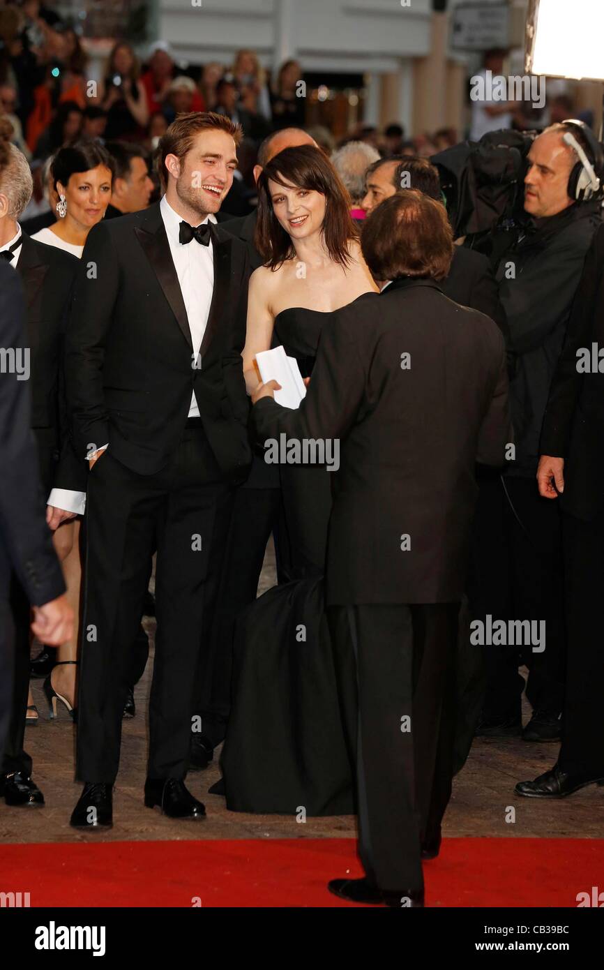 May 25, 2012 - Hollywood, California, U.S. - ROBERT PATTINSON, JULIETTE BINOCHE.Cosmopolis pemiere.65. Cannes Film Festival.Cannes, France.May 25, 2012.(Credit Image: Â© Roger Harvey/Globe Photos/ZUMAPRESS.com) Stock Photo